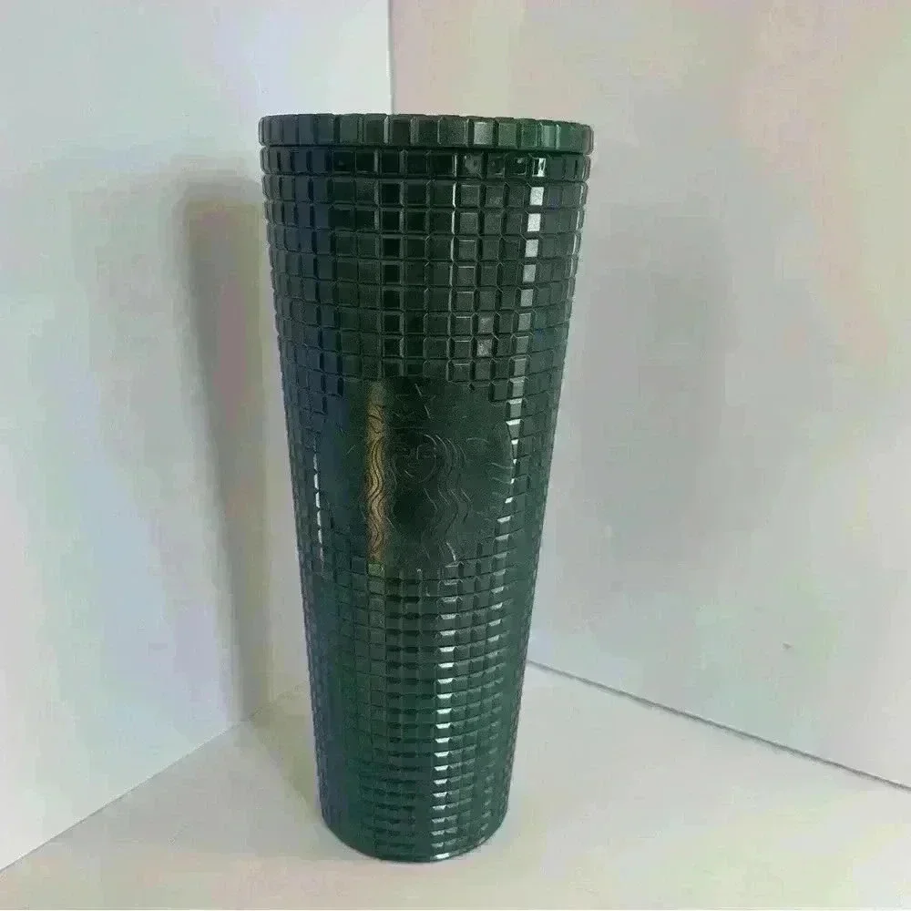 Starbucks Green Emerald Grid Studded Christmas 2021 24 Oz Venti Tumbler NO STRAW
